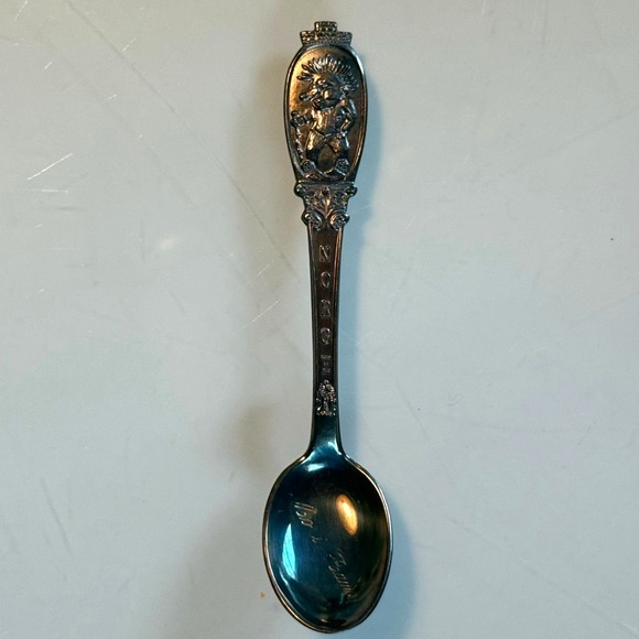 Vintage Souvenir Spoons‎ Sweden Norway Arctic Circle Israel London St Maarten - Picture 9 of 14
